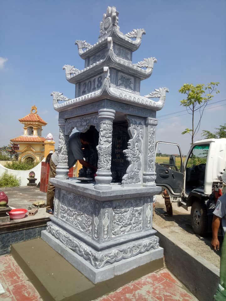 Mẫu mộ đá ba mái đẹp