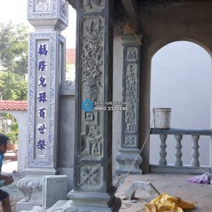 Cột đá đẹp, cột hiên nhà thờ bằng đá xanh rêu cao cấp của nhà thờ họ gia đình chú Thái tại Hưng Yên