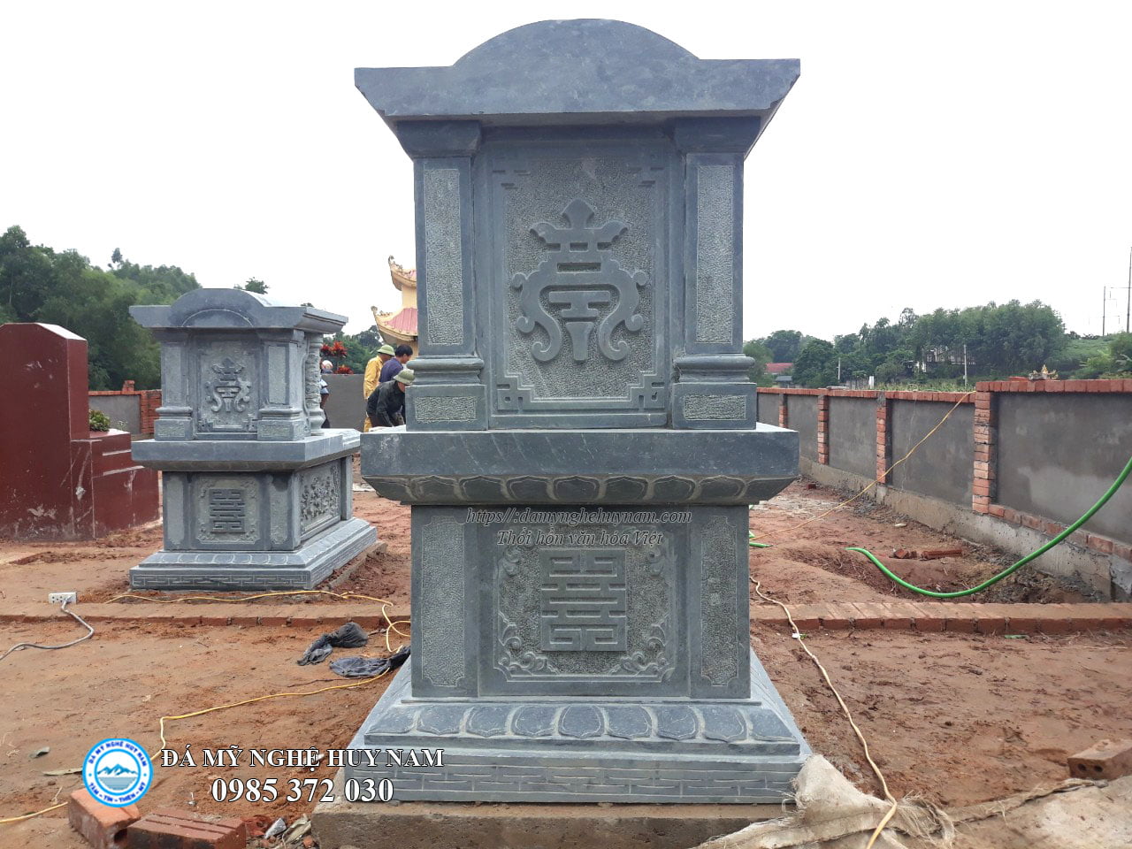 Công trình lắp đặt LĂNG MỘ ĐÁ ĐẸP cho gia tộc họ Đào tại Phù Ninh - Phú Thọ 9 Mặt sau mộ vòm đá, mộ đá mái vòm, lăng mộ đá, mộ đá
