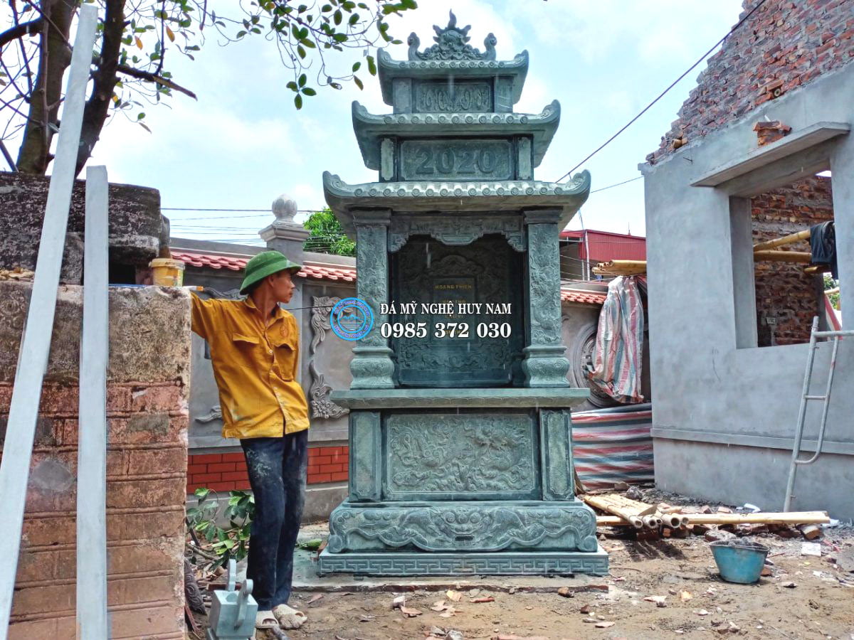 Lăng mộ đá xanh rêu - Tại sao lại lựa chọn đá xanh rêu làm lăng mộ đá? 6 Tổng thể lăng đá thờ thiên tại nhà thờ họ Nguyễn Quý - Yên Mỹ - Hưng Yên