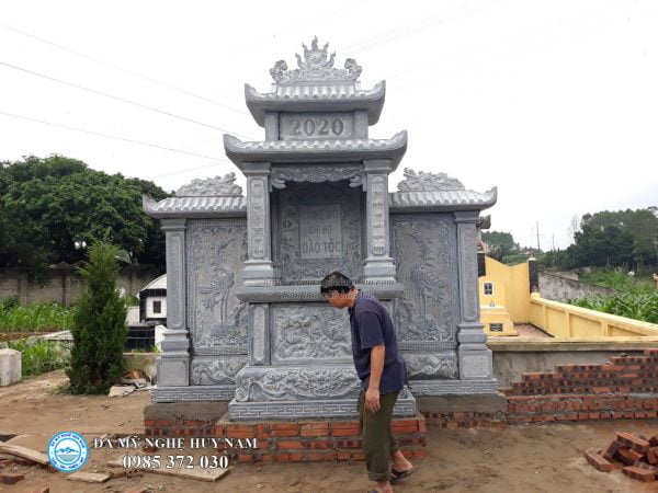 Lắp đặt Lăng mộ đá - lăng cánh đá cho Gia đình họ Đào tại Phú