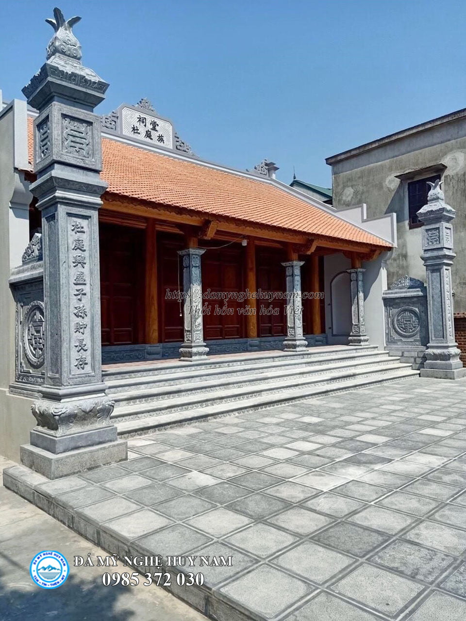 Điểm danh 1 số hạng mục đá quan trọng trong xây dựng nhà thờ họ 2 cột trụ đá, Cột vuông đá hiên, đá bậc thềm chạm sòi, ngưỡng cửa đá, đá lát sân để chỉ băm nền, nách cổng chạm chữ thọ