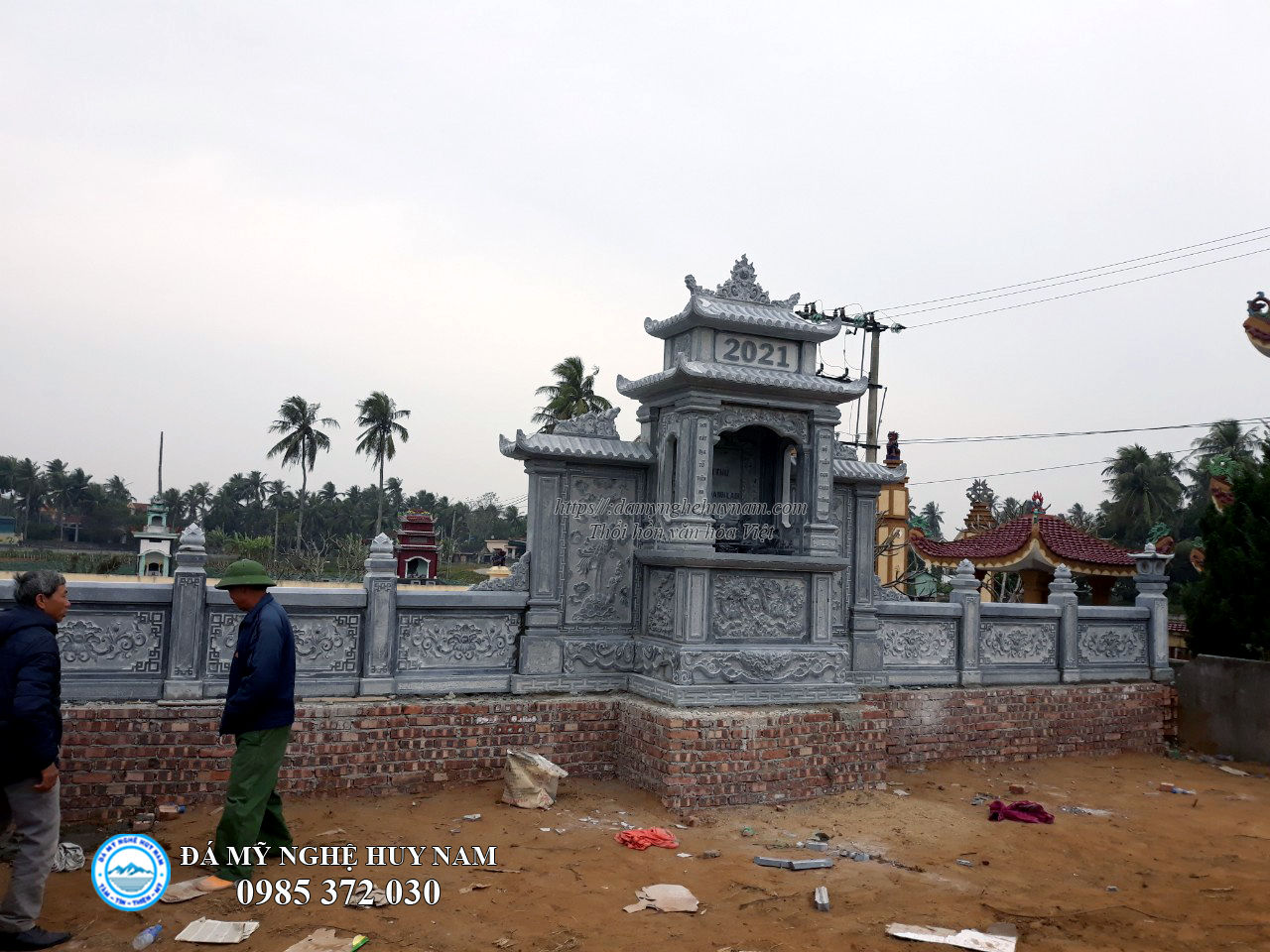 Lắp đặt Lăng thờ đá đẹp chi họ Trần Danh Lam tại Diễn Phong - Diễn Châu - Nghệ An 1 Đoạn lan can Mặt trước lăng mộ đá hai đao mái đình đẹp dài 10m