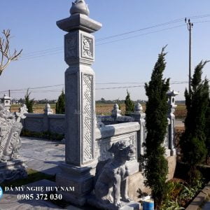 Ý nghĩa của cột đá tại cổng khu lăng mộ đẹp