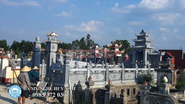 Lắp đặt hoàn thiện Khu lăng mộ đá đẹp tại Quảng Bình