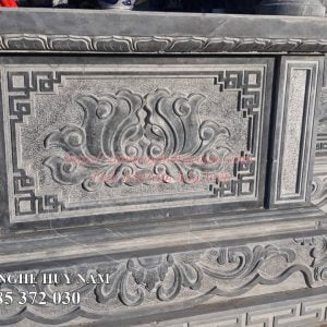 Thân lăng chạm hoa văn Bông hoa sen đẹp