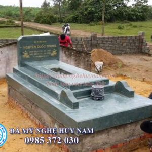 Mẫu mộ đá hiện đại làm bằng đá xanh rêu MĐ-124 Mẫu mộ đá hiện đại làm bằng đá xanh rêu MĐ-124