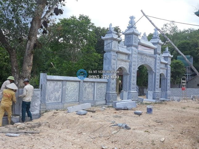 Cong tam quan Huy Nam 4