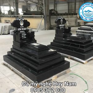 Mẫu Mộ đá Granite tự nhiên nguyên khối MĐ010