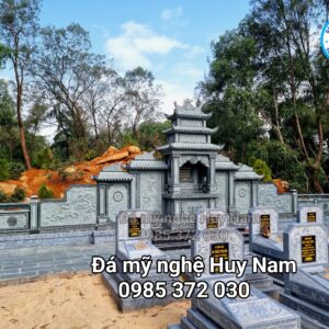 Mộ đá tại chi họ Phan Duy tại Thạch Khê-Thạch Hà-Hà Tĩnh 10 lang mo da xanh reu tai ha tinh 3