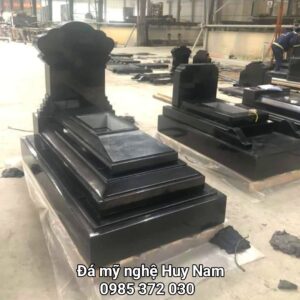 Mẫu Mộ đá Granite tự nhiên nguyên khối MĐ011