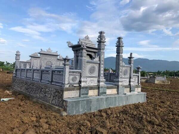 Cổng đá khu lăng mộ là gì? 5 Các mẫu cổng đá khu lăng mộ đẹp nhất 2023