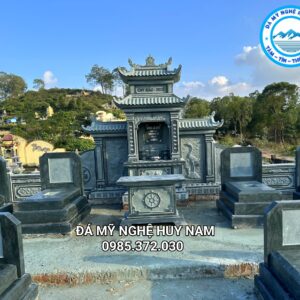 Khuôn viên khu lăng mộ đá đẹp kích thước 10,12×15,4m tại Đức Thọ – Hà Tĩnh 28 AddText 12 15 06.24.52