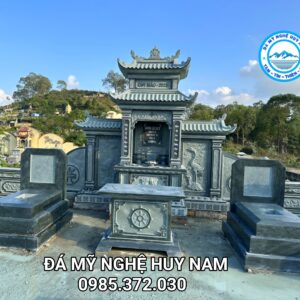 Khuôn viên khu lăng mộ đá đẹp kích thước 10,12×15,4m tại Đức Thọ – Hà Tĩnh 26 AddText 12 15 06.34.39