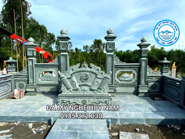 Cuốn thư đá xanh rêu đẹp