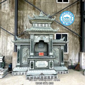 Lăng thờ đá xanh rêu đế sập Lăng thờ đá xanh rêu đế sập