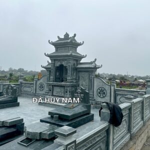 Góc nghiêng lăng thờ đá xanh rêu đẹp - Đá mỹ nghệ Huy Nam