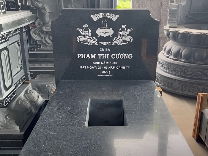 Phong tục bia mộ đặt ở đầu người mất
