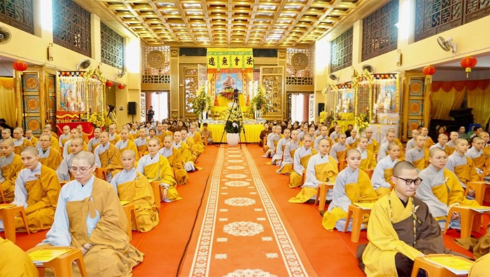 Tìm Hiểu Hồi Hướng Công Đức Là Gì? Ý Nghĩa và Cách Thực Hiện 2 Ý nghĩa của việc hồi hướng công đức là gì